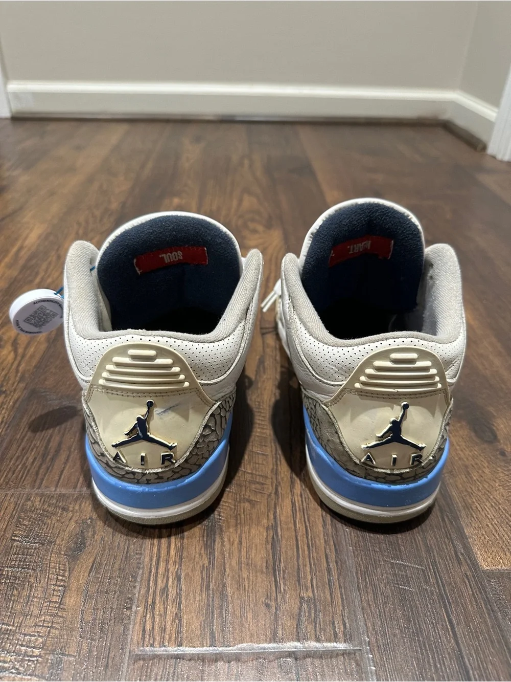 Nike Air Jordan 3 Retro 'UNC'